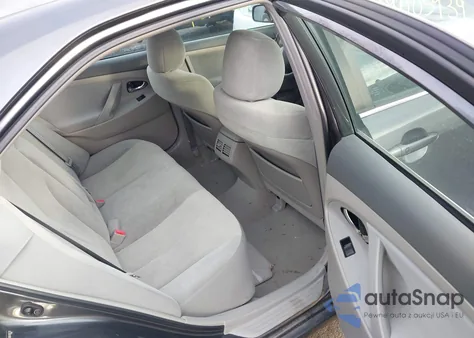 2009 Toyota Camry Hybrid z USA, uszkodzony, nr VIN 4T1BB46K99U106578